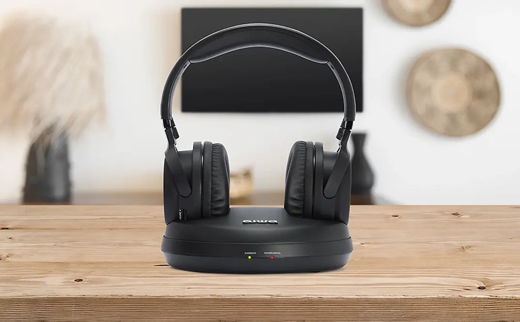 AIWA WIRELESS STEREO TV RF HEADPHONES