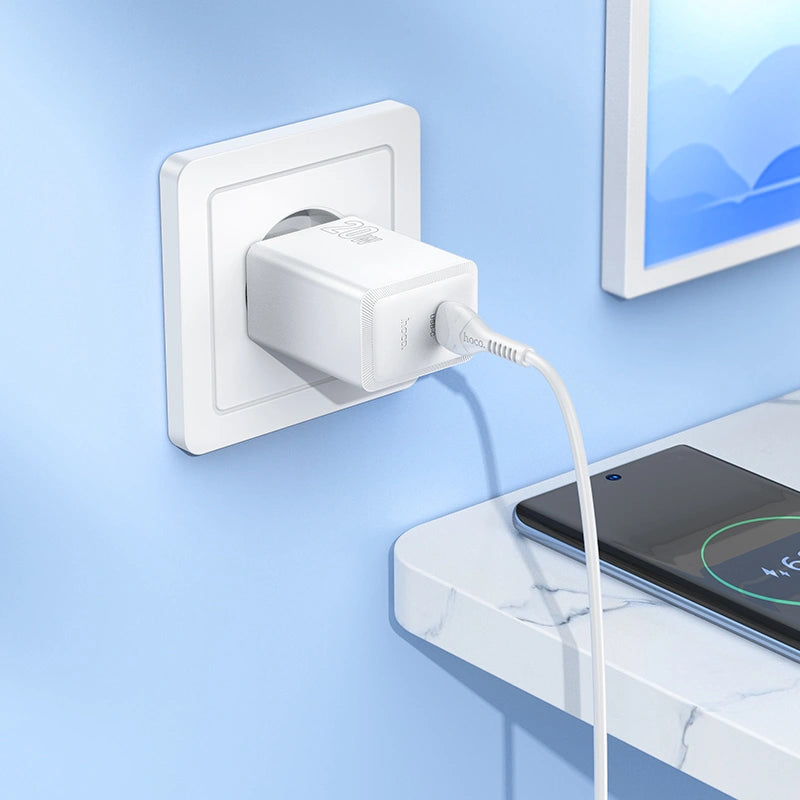 Φορτιστής Ταξιδίου Hoco N68 Nuevo με 1 Εξόδο Φόρτισης USB-C PD20W 5V 3.0A  Λευκός