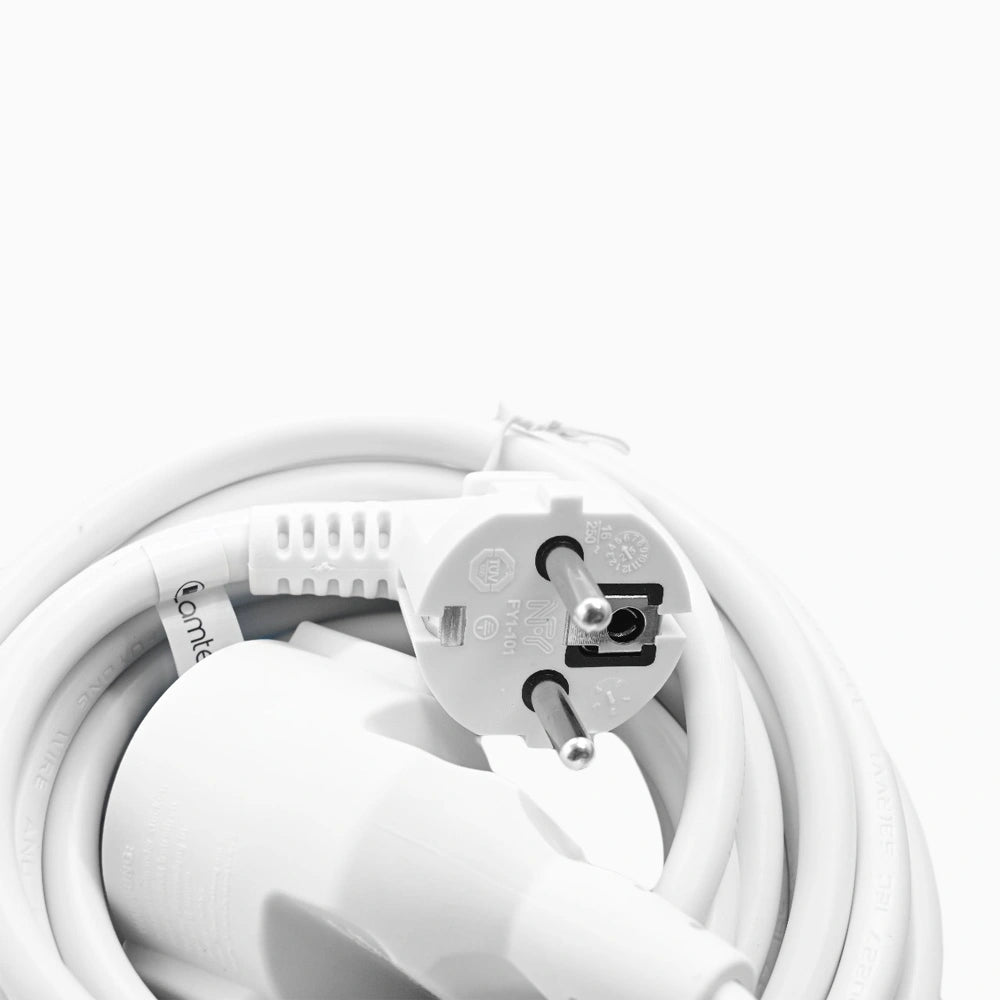 LAMTECH EXTENSION CORD WITH CHILDREN PROTECTION 5M WHITE