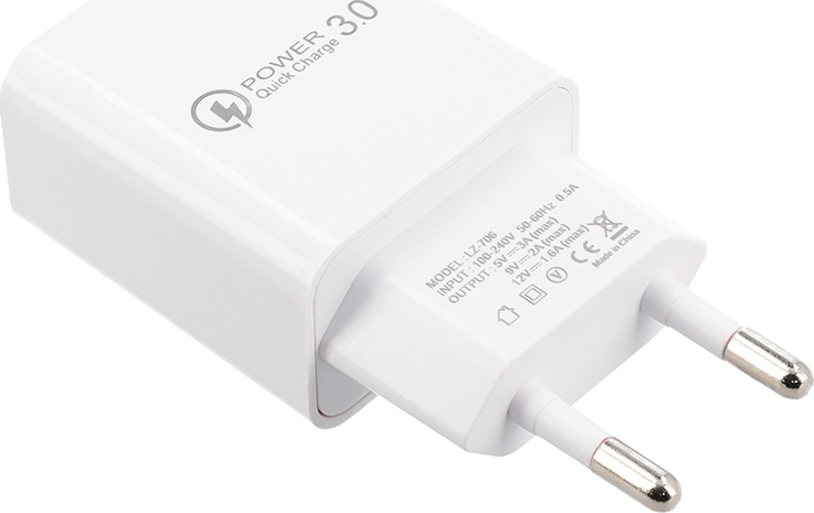 Lamtech Φορτιστής με Θύρα USB-A και Καλώδιο USB-C 18W Quick Charge 3.0 Λευκός